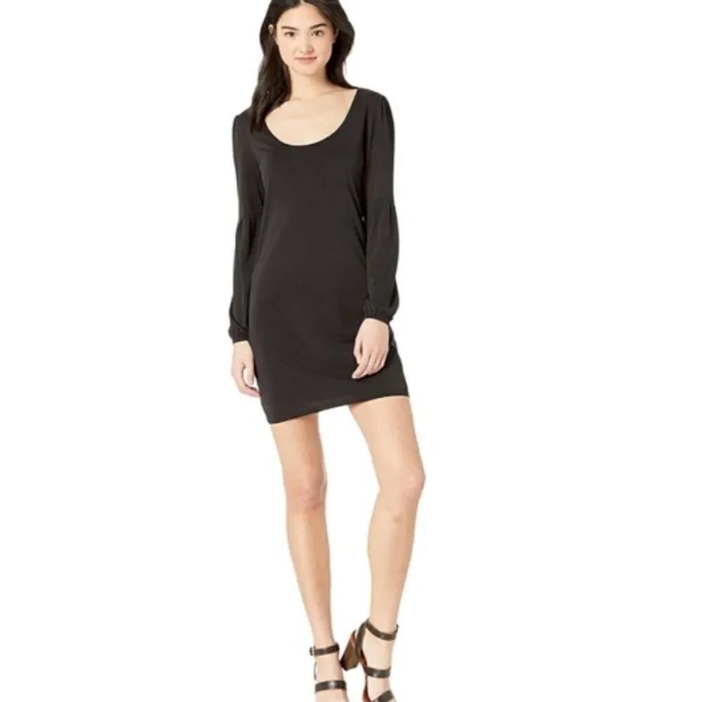 NWT BB Dakota vagabond balloon sleeve black dress
